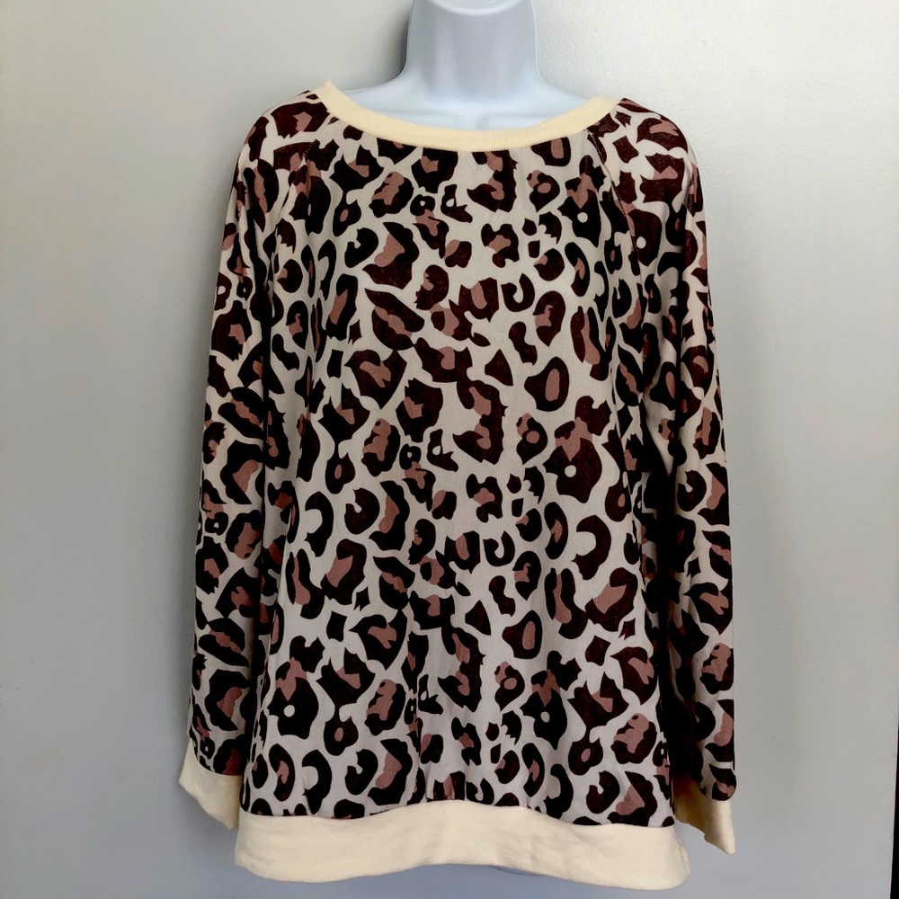 Leopard-Print Sweatshirt - Large